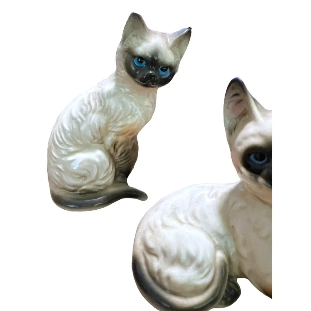House Of Global 3 Blue Eyed Siamese Cat Figurines Bone China